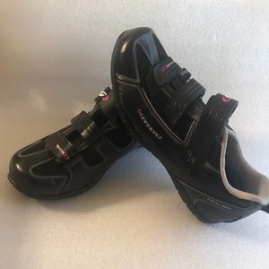 Louis Garneau women Bike shoes - size 43–US 13